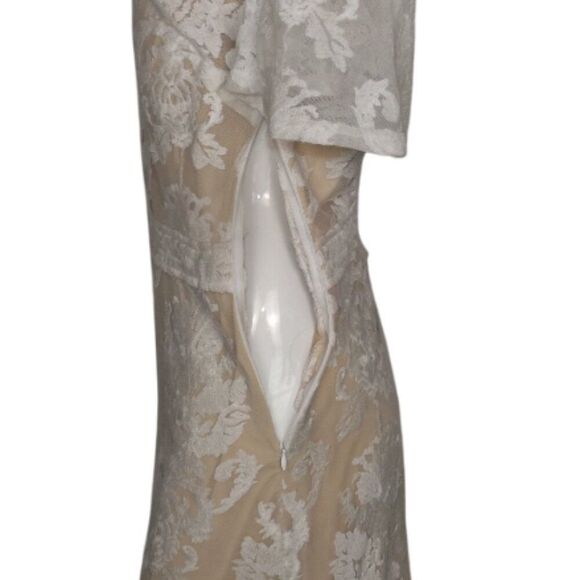 FOR LOVE AND LEMONS Dress, L, Backless, Full Lace/Nude lining, Flutter sleeve - Picture 11 of 13